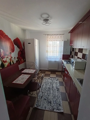 Proprietar ofer spre închiriere apartament 2 camere decomandat Calea București mobilat utilat