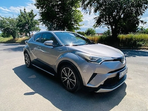 toyota chr hybrid