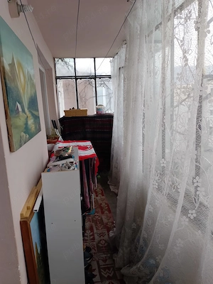 Vând apartament cu 3 camere - imagine 9