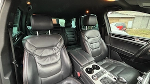 VW Touareg 4,2 V8 2012 - imagine 3