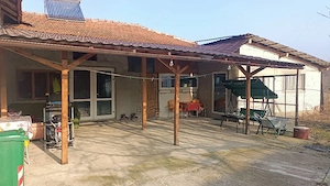 Casă de vânzare în centrul comunei Ilia | Teren 1.800 mp | 4 camere | 68.000   - imagine 3