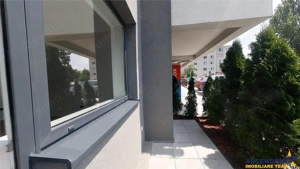 Recomandata si pentru birouri:Garsoniera tip studio renovata, curte proprie, loc parcare