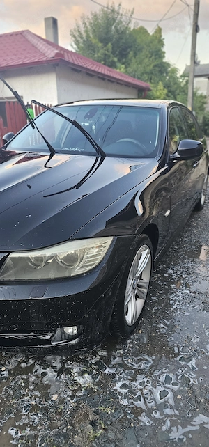Vând BMW 318d e90 2012 facelift cutie automată - imagine 5