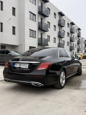 Mercedes Benz E 220 W213 - imagine 4