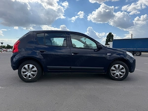 Dacia Sandero 1.2 Benzina 2012 - imagine 5