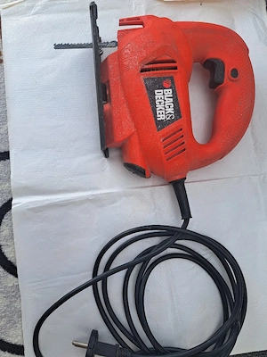 Fierăstrău Black & Decker perfect funcțional