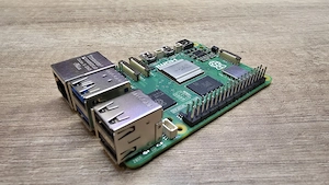 Raspberry Pi 5 2Gb