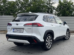 TOYOTA COROLLA CROSS HYBRID Exclusive 4WD 2.0, 197 CP, Automata, Trapa panoramica - imagine 4