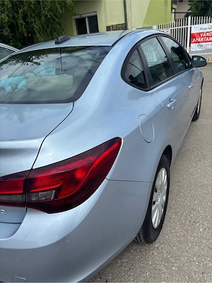 Opel Astra J, 1.4 turbo, 140 cp, 2017 , 7800   negociabil - imagine 5