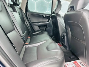 Volvo XC60 - imagine 7