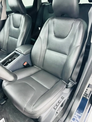 Volvo XC60 - imagine 16