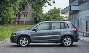 VW Tiguan 1.4TSI 4Motion Navigatie DubluClima SenzoriParcare Bluethoot ÎncălzireScaune PilotAuto  - imagine 3