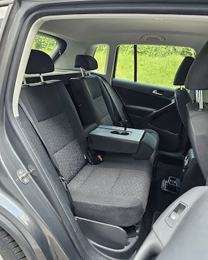 VW Tiguan 1.4TSI 4Motion Navigatie DubluClima SenzoriParcare Bluethoot ÎncălzireScaune PilotAuto  - imagine 14