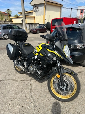 Suzuki V-Strom 650 XT 2019 - 32.500 km - Foarte bine intretinut - Inmatriculat - imagine 3