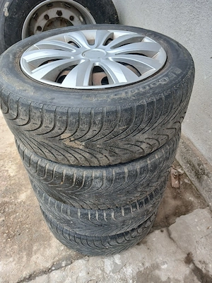 Vând roți de golf 4