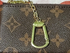 Louis Vuitton key pouch nou