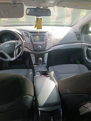 Hyundai i 40  - imagine 5