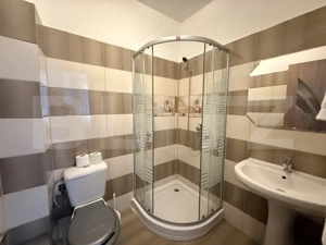 Apartament 3 camere cu 3 băi, bloc nou, terasă, zona Rocadă, Brazdă  - imagine 4