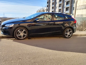 Volvo V40 2018 primul proprietar