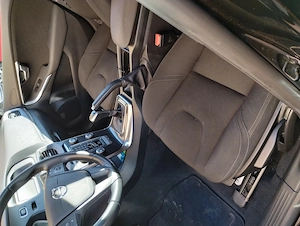 Volvo V40 2018 primul proprietar - imagine 6
