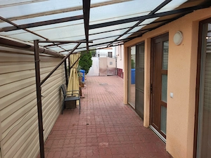 Ocazie !!! Vand casa cu piscina interioara la pret excelent ! - imagine 9