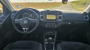 Volkswagen Tiguan 2.0 TDI 177 CP 4Motion   Intretinut exemplar, gata de drum! - imagine 5