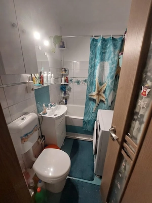 Persoana fizica vand apartament 3 camere - imagine 3