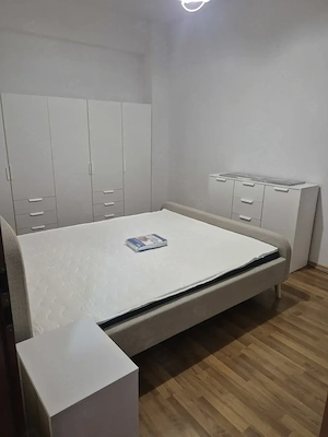 Apartament 2 camere Cartier latin + loc parcare - imagine 2