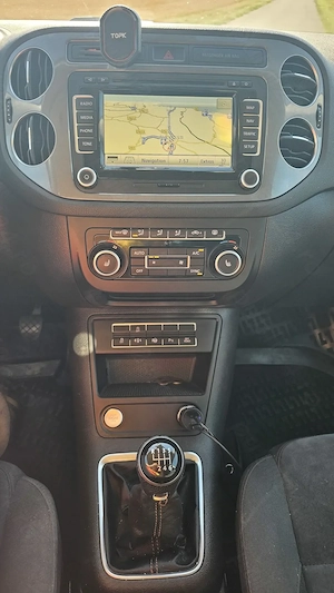 Volkswagen Tiguan 2.0 TDI 177 CP 4Motion   Intretinut exemplar, gata de drum! - imagine 9