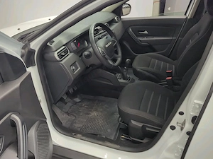 Dacia Duster 1,5 dci 4x4 - imagine 3