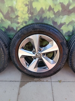 Jante Duster, Nissan 5x114,3 16 anvelope 215 65 16,dot 2022  - imagine 8