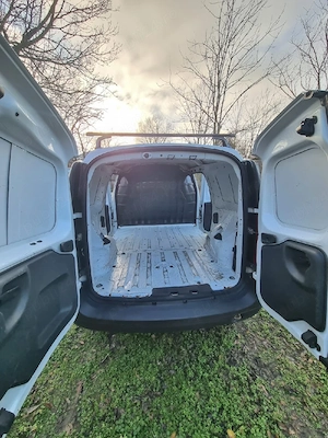 Logan VAN 1.5 dci euro 5 - imagine 6