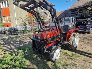 kubota cu încărcător frontal  - imagine 4