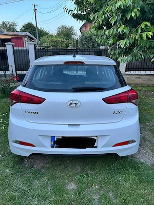 Vând Hyundai i20 an fabricație 2016 - imagine 3