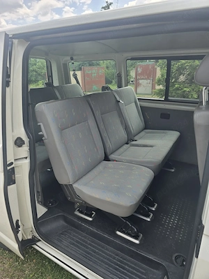 Volskwagen Transporter T5 1.9 TDI - imagine 8