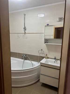 Proprietar, apartament de inchiriat cu S= 86mp, 3 camere, etaj 4 4, zona Omw Lipovei, Iulius Mall - imagine 10