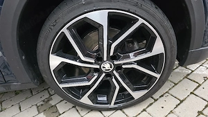 Set Jante 19" 5x112 WSP Italy, 8J ET49 + Anvelope Laufenn Z FIT EQ 225 40 R19 - imagine 4