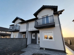 Duplex spatios - dormitor la parter - teren 380 mp