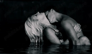 Gentleman looking for a mistress-Domn caut amanta pentru relatie discreta si serioasa