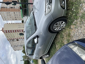 Vand dacia Sandero din 2020 cu 39.000 km. Diesel - imagine 7