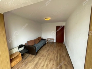 Apartament 2 camere decomandate zona Terezian Sibiu - imagine 2