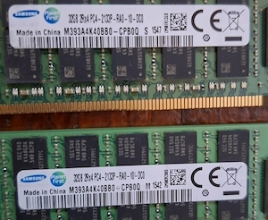 Memorie Ram Server Samsung 32GB DDR4 2133MHz M393A4K40BB0-CPB0Q PC4-17000 Registered ECC 2133Mhz 288