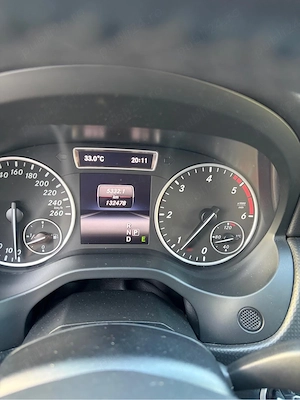 Mercedes Benz A Class A180 - imagine 4