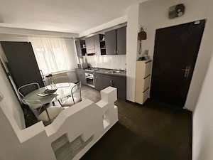 inchiriez apartament cu 3 camere - imagine 3