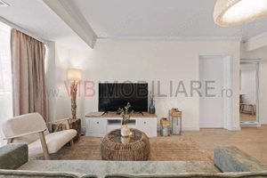 Titanic White, apartament lux, vedere frontala la mare - imagine 9