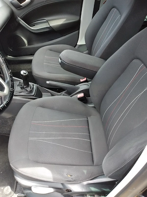 Vînd Seat Ibiza 1200 consum foarte mic. - imagine 7