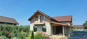 Vând casă, sat Ogrăzile, com. Merei, jud. Buzau
