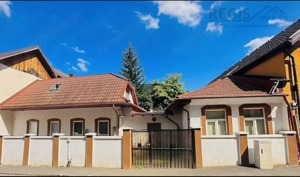 Cas #259; 4 camere curte individuala | Brasovul Vechi,  Zona Schei Vedere panoramic #259;