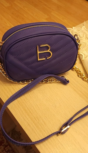 Geanta crossbody