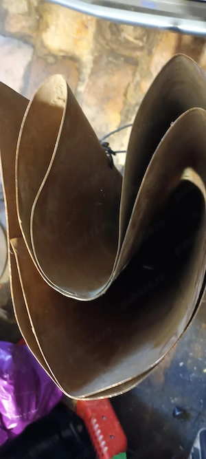 Coala Tabla de Cupru grosime de 0,6. Lungime = 150 cm. Lățime =56 cm .